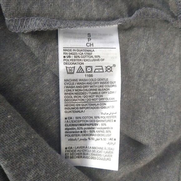 Keep it Classic T-shirt - Picture 5 of 8